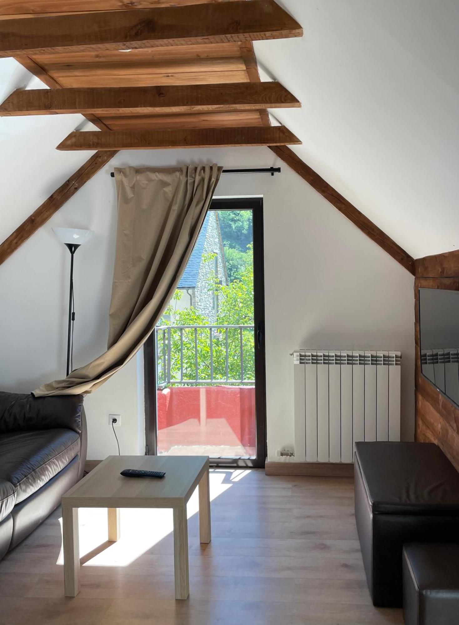 Apartahotel Canfranc Eksteriør bilde